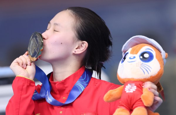 秦安配资 世界泳联开启年度最佳女子跳水运动员评选，上海小囡陈芋汐榜上有名